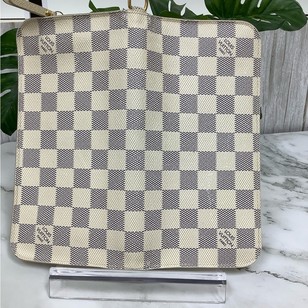 GUC Louis Vuitton Damier Azur Zippy Wallet - Picture 4 of 7